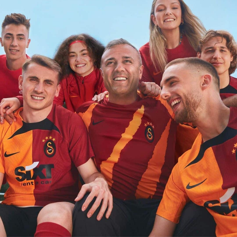 Galatasaray Home Jersey 2022/2023